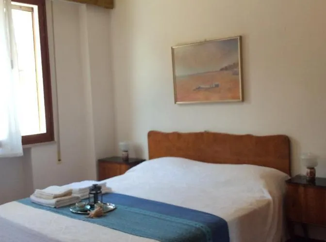 Bed & Breakfast Manu Vintage Cattolica
